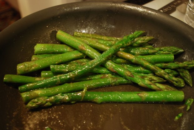 Cardamom Asparagus